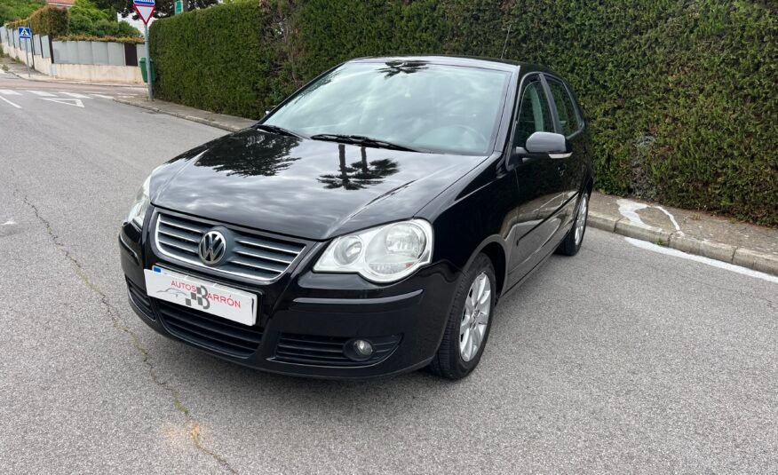 VOLKSWAGEN POLO SPORT