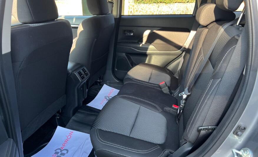 MITSUBISHI OUTLANDER 200 MPI 2.0 150 Cv