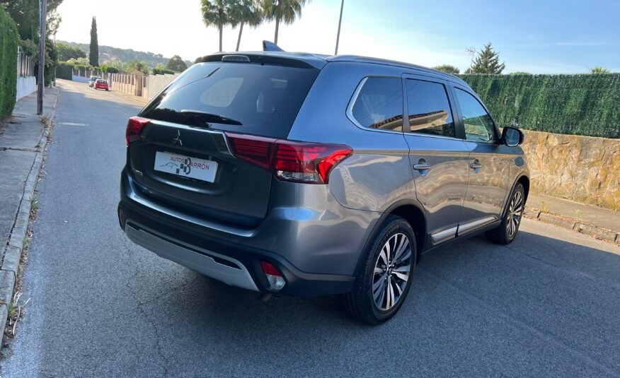 MITSUBISHI OUTLANDER 200 MPI 2.0 150 Cv