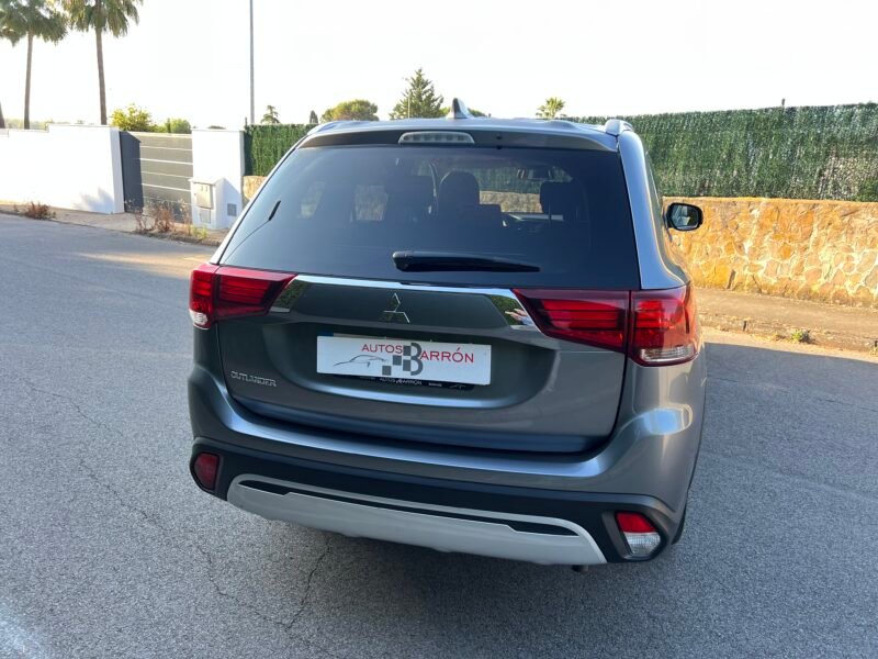 MITSUBISHI OUTLANDER 200 MPI 2.0 150 Cv