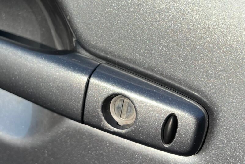 MITSUBISHI OUTLANDER 200 MPI 2.0 150 Cv