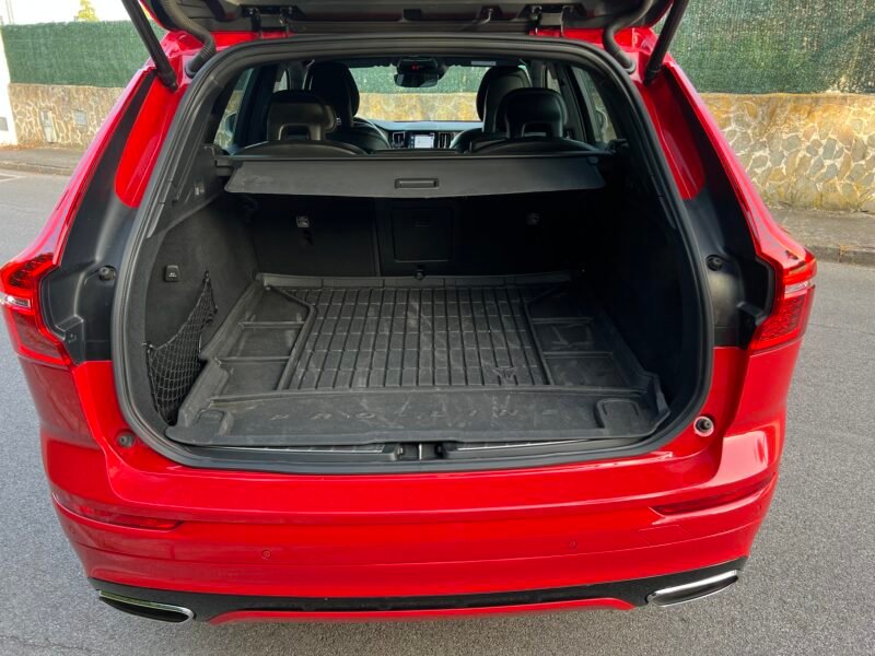 VOLVO XC60 d4 190 Cv R DESIGN R DESIGN