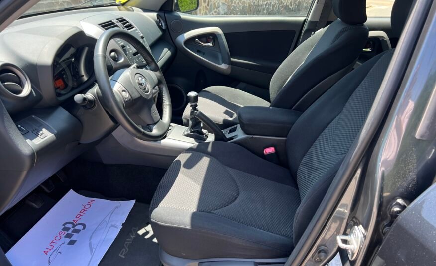 TOYOTA RAV4 2.2 d4d 136 CV SOL 4×4 SOL 4×4