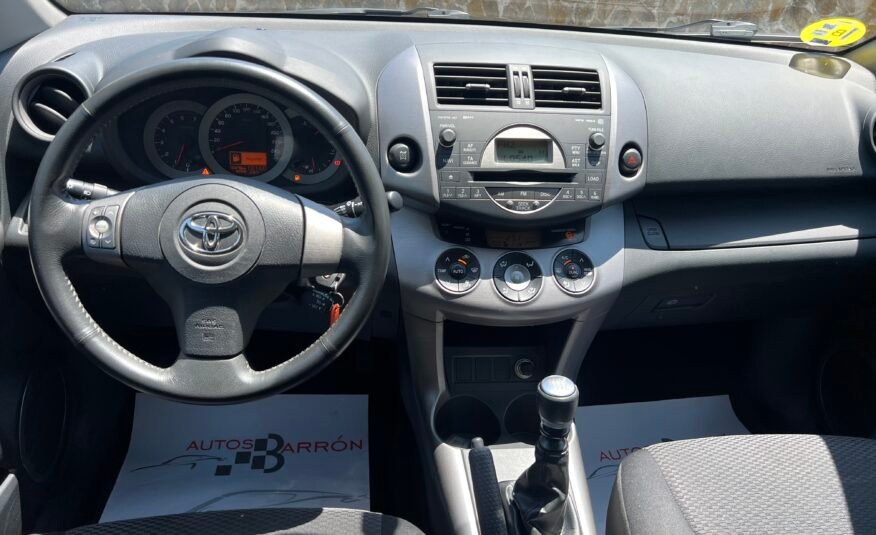 TOYOTA RAV4 2.2 d4d 136 CV SOL 4×4 SOL 4×4