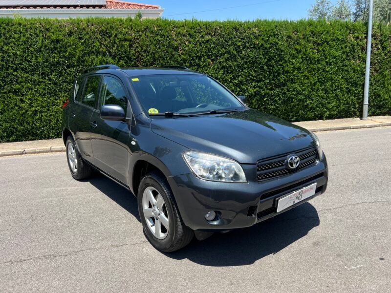TOYOTA RAV4 2.2 d4d 136 CV SOL 4×4 SOL 4×4