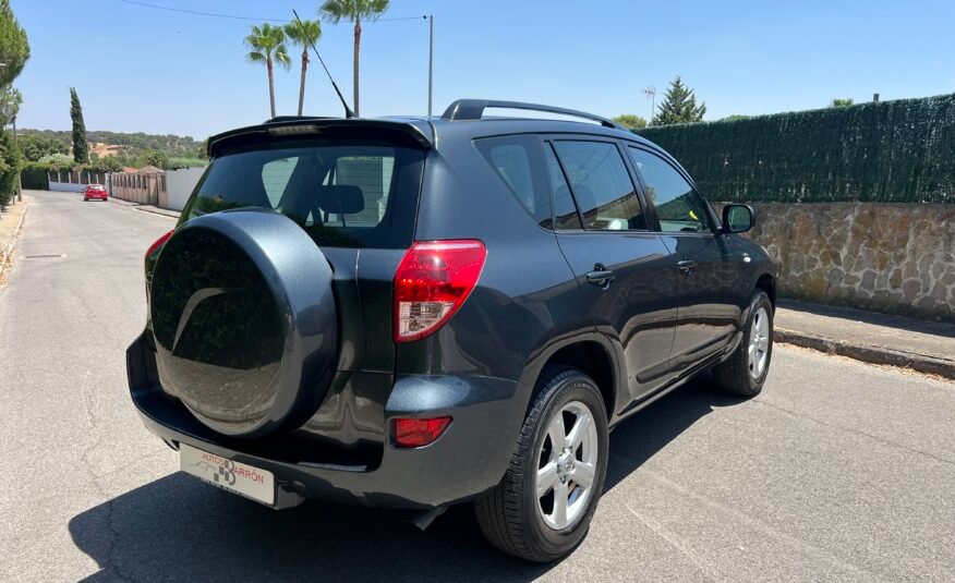TOYOTA RAV4 2.2 d4d 136 CV SOL 4×4 SOL 4×4