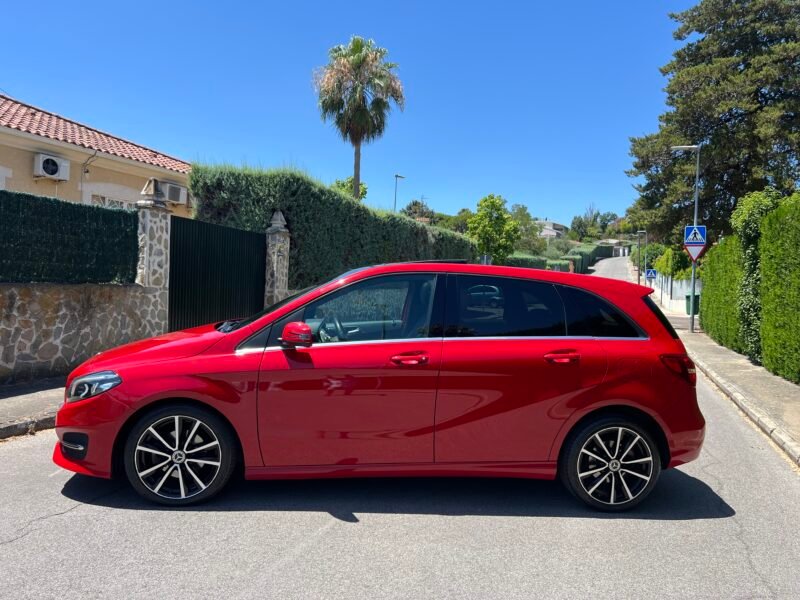 MERCEDES-BENZ B 200 d Aut. SPORT SPORT