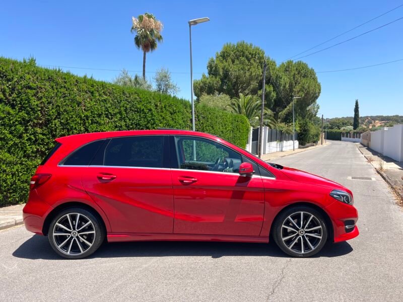 MERCEDES-BENZ B 200 d Aut. SPORT SPORT