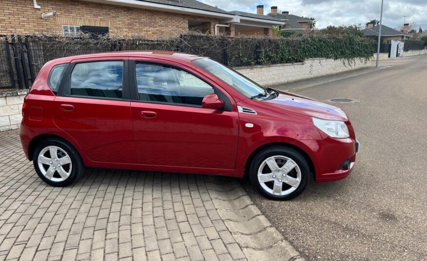 Chevrolet Aveo 1.2 LE