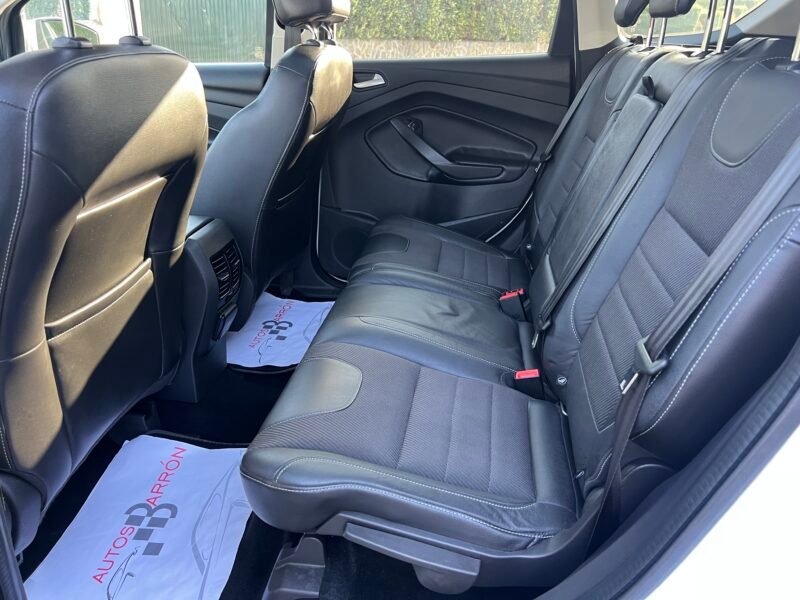 FORD Kuga 2.0 TDCI 163 CV TITANIUM 4×4