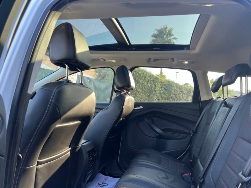 FORD Kuga 2.0 TDCI 163 CV TITANIUM 4×4