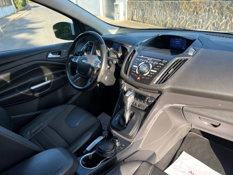 FORD Kuga 2.0 TDCI 163 CV TITANIUM 4×4