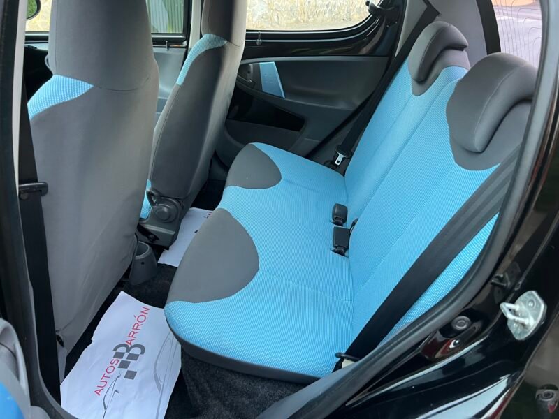 PEUGEOT 107 1.0 MOVE