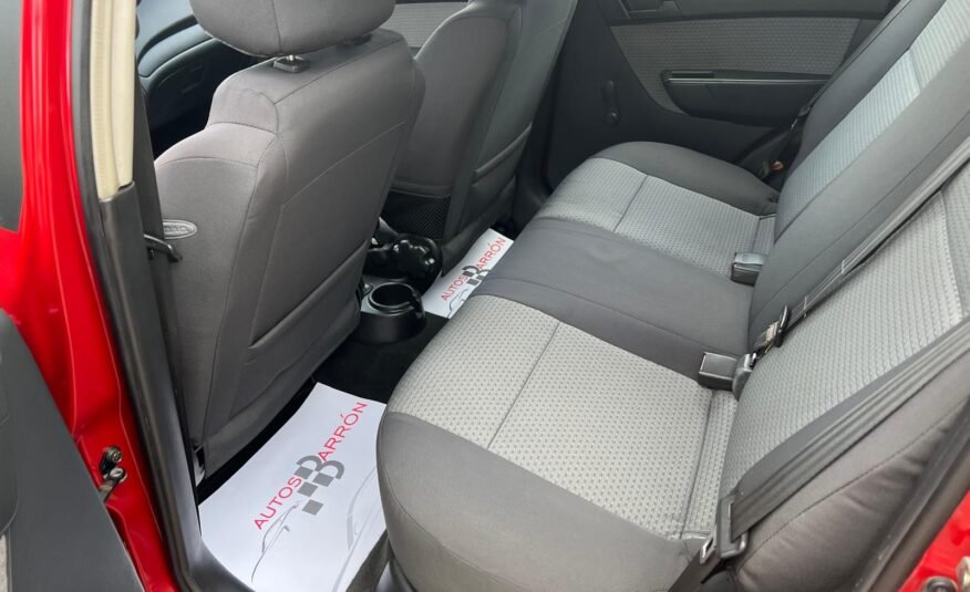 Chevrolet Aveo 1.2 LE