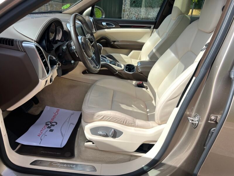 PORSCHE Cayenne 3.0 Td v6 262 Cv