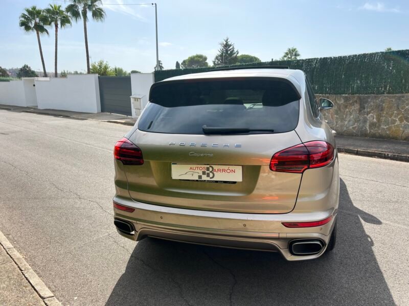 PORSCHE Cayenne 3.0 Td v6 262 Cv