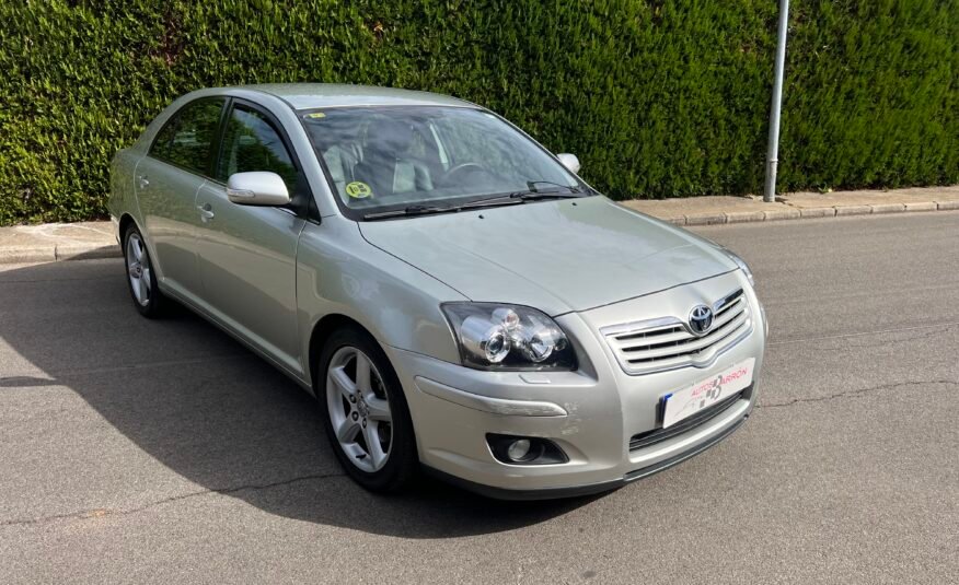 TOYOTA AVENSIS 2.2 d4d 150 cv EXECUTIVE