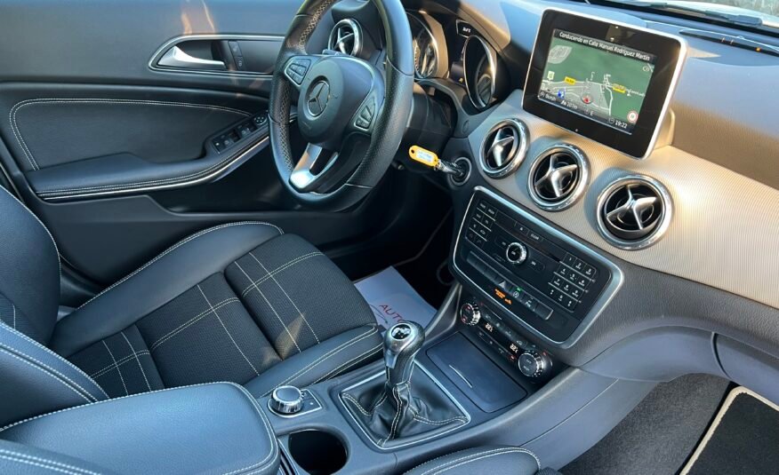 MERCEDES-BENZ GLA 200 Cdi 136 cv URBAN