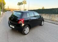 TOYOTA Yaris 1.3 i LUNA 87 cv