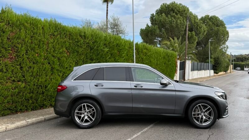 MERCEDES-BENZ GLC 220 d 4 MATIC 170 cv Amg