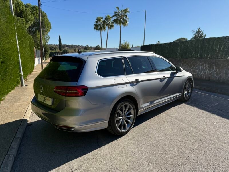 VOLKSWAGEN PASSAT 2.0 TDI 150 R LINE R LINE