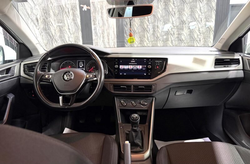 VOLKSWAGEN POLO 1.0 TSI 95 CV Sport