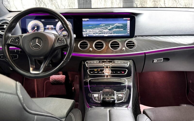 MERCEDES-BENZ E 220 d 194 cv AMG Amg