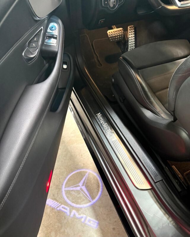 MERCEDES-BENZ C 220 d AMG COUPÉ Amg