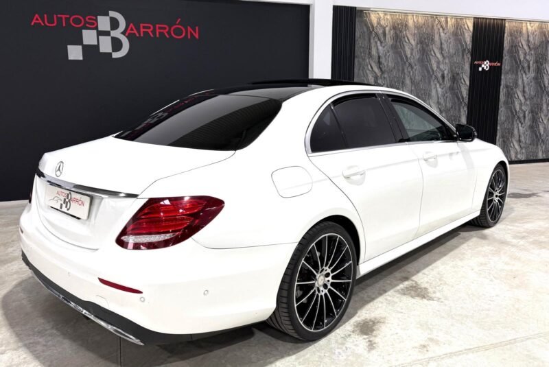 MERCEDES-BENZ E 220 d 194 cv AMG Amg
