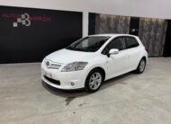 TOYOYA Auris 1.4 d4d 90 CV ACTIVE