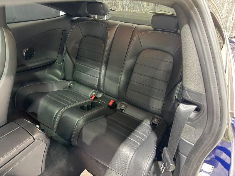 MERCEDES-BENZ C 220 d Coupé Amg