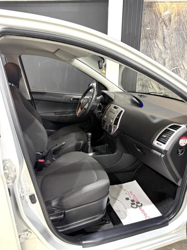 HYUNDAI I 20 1.2 i 77 cv