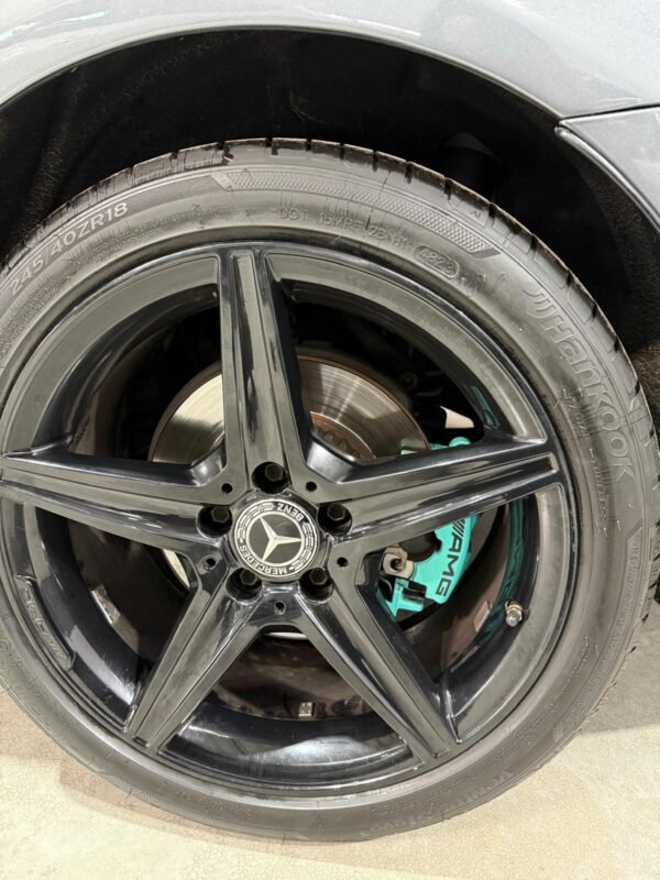 MERCEDES-BENZ C 220 d AMG COUPÉ Amg