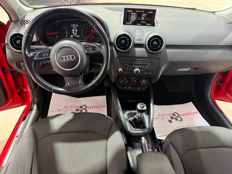 AUDI A1 1.6 TDI 90cv aSPORTBACK S-LINE