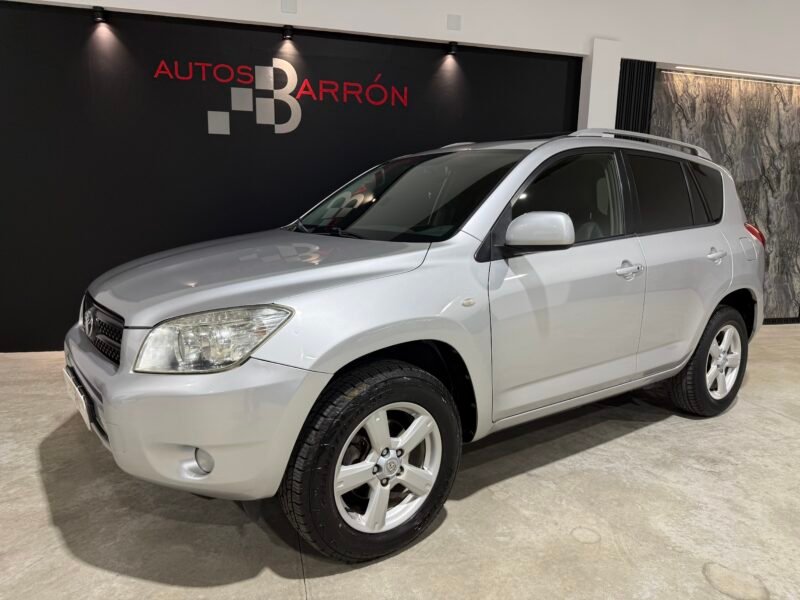 TOYOTA RAV4 2.2 d4d 136 CV 4×4 EXECUTIVE
