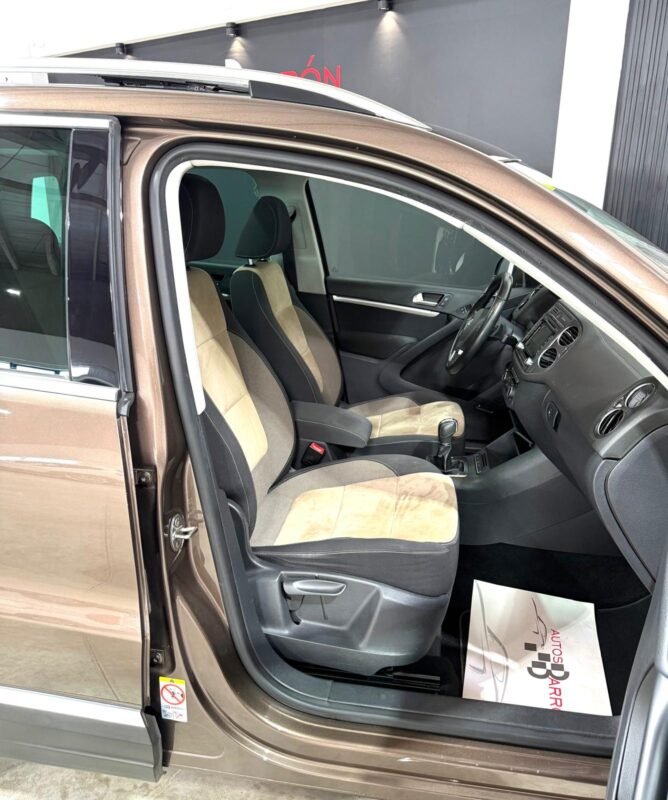 VOLKSWAGEN TIGUAN 2.0 Tdi 140 cv SPORT 4 MOTION