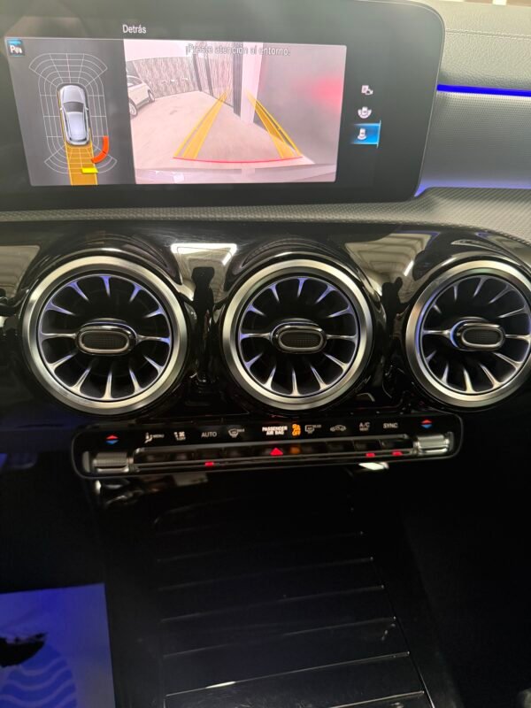 MERCEDES-BENZ A 180 d 116 CV AMG EDITION