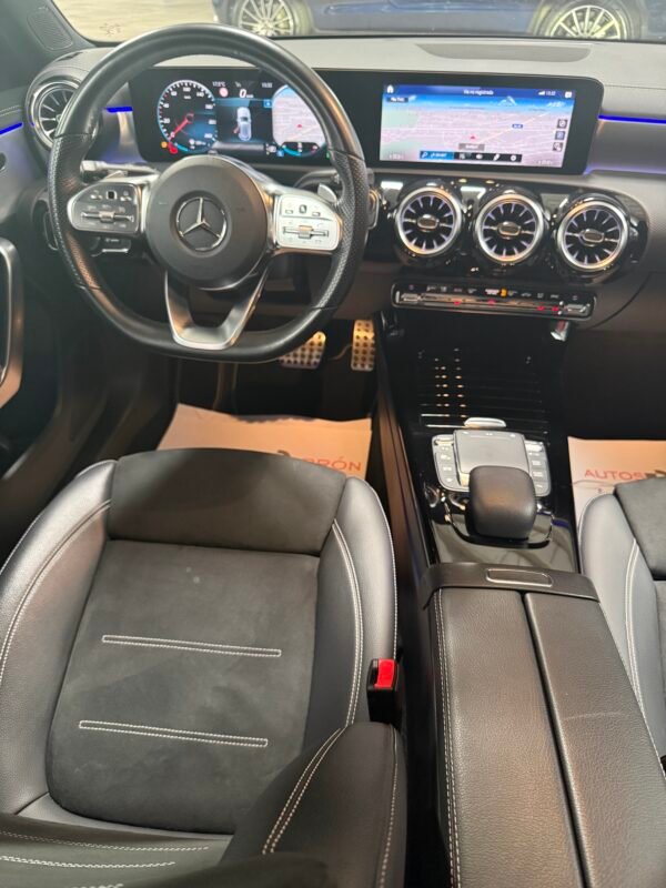 MERCEDES-BENZ A 180 d 116 CV AMG EDITION