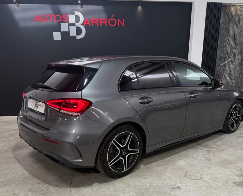MERCEDES-BENZ A 180 d 116 CV AMG EDITION
