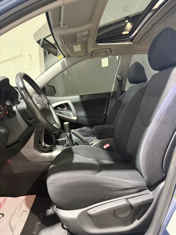 TOYOTA RAV4 2.0 i 152 CV 4×4 SOL