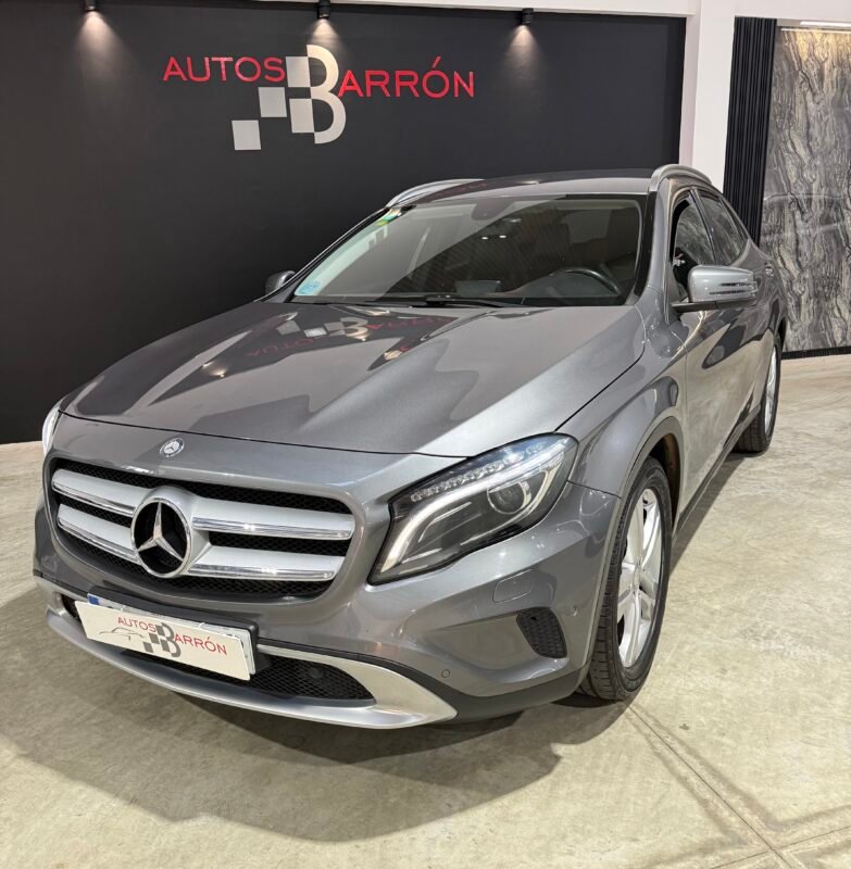 MERCEDES-BENZ GLA 220 Cdi 170 URBAN