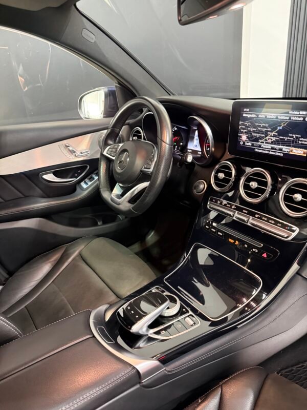 MERCEDES-BENZ GLC 350 d Amg