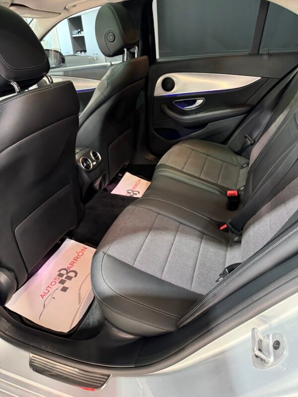 MERCEDES-BENZ E 220 d Amg