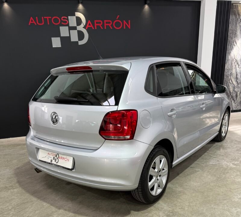 VOLKSWAGEN POLO SPORT