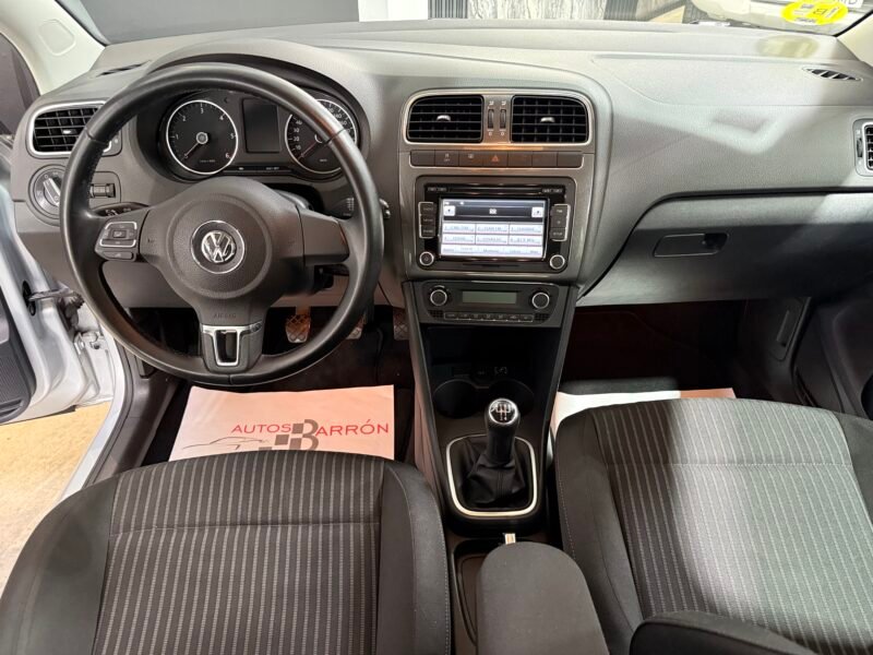 VOLKSWAGEN POLO SPORT