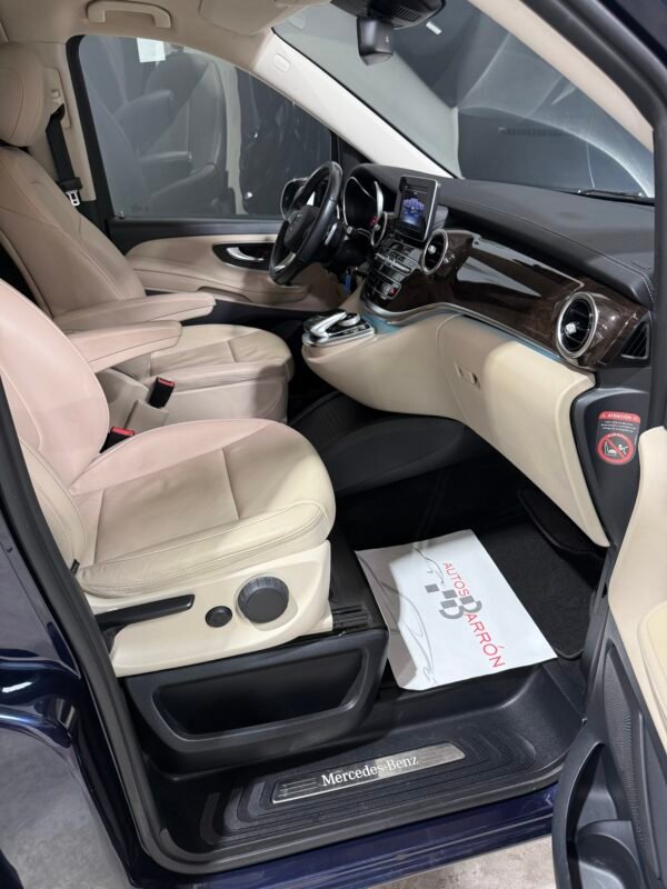 MERCEDES-BENZ V 220 d AVANTGARDE 163 CV Automático