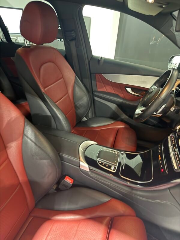 MERCEDES-BENZ GLC 220 d 194 CV AMG Amg