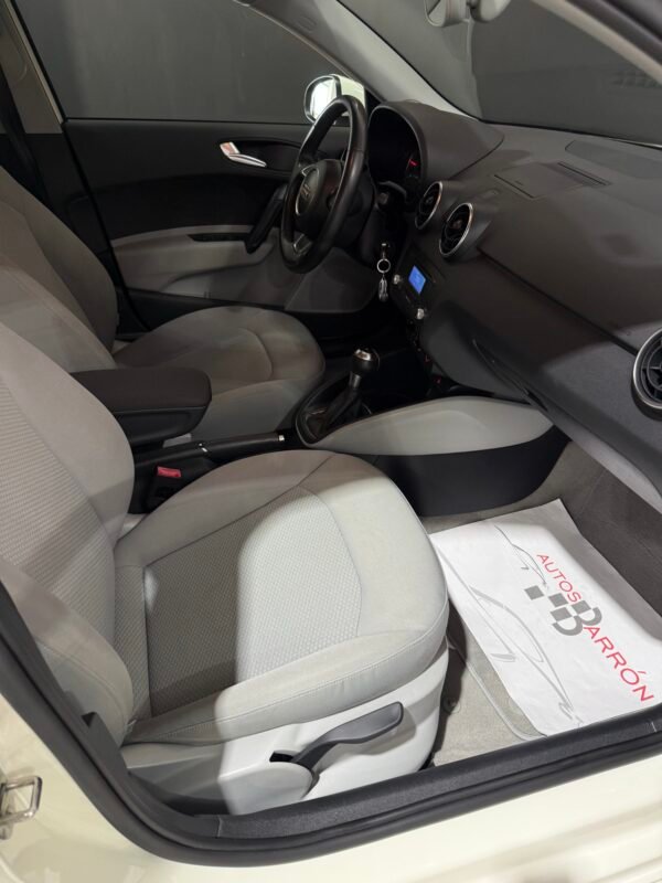 AUDI A1 1.6 Tdi 90 Cv SPORTBACK