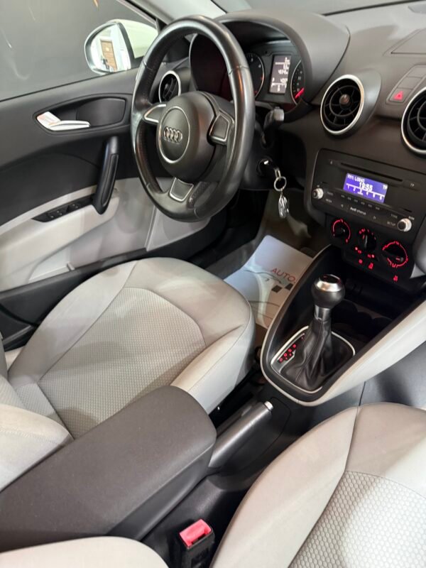 AUDI A1 1.6 Tdi 90 Cv SPORTBACK