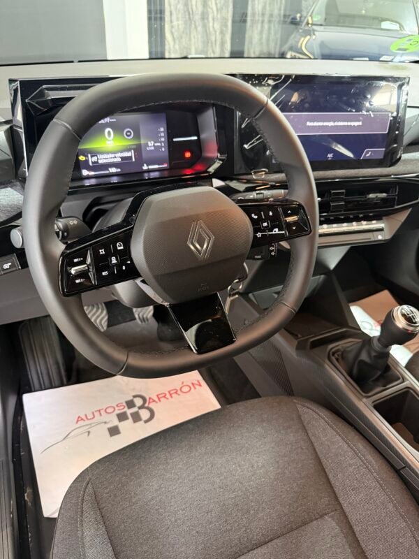 RENAULT CLIO 1.2 i EVOLUTION EVOLUTION